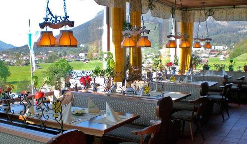 Hotel Restaurant Hausberg Гарміш-Партенкірхен Екстер'єр фото